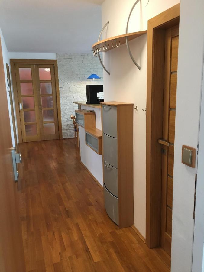 Apartment Tekelova 95M2 プレショフ エクステリア 写真